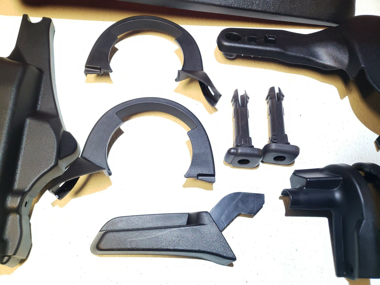 2013 Subaru Impreza Front Seat Trim Cover Panel Right Passenger Side 11 Pcs OEM