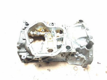 2015 Nissan Juke 1.6l Engine Cylinder Upper Oil Pan OEM