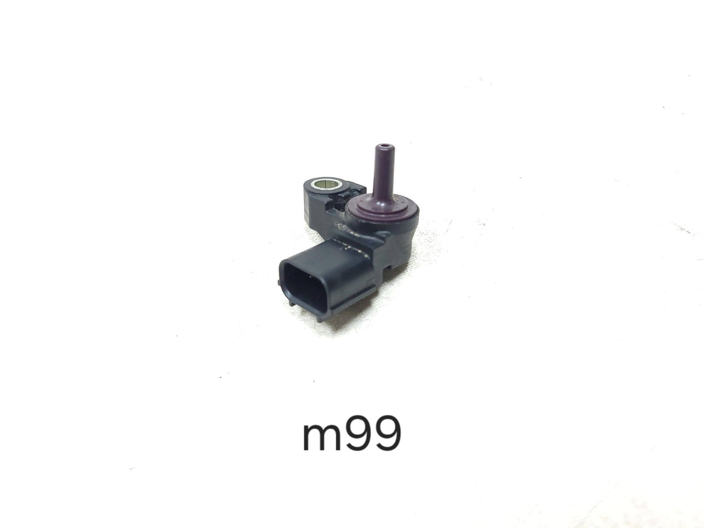 2012 Kawasaki Versys Le650c Air Valve & Air Flow Pressure Sensor 2 Pcs OEM