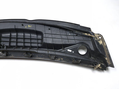 2013 Hyundai Genesis Coupe Windshield Wiper Motor Cover Cowl OEM