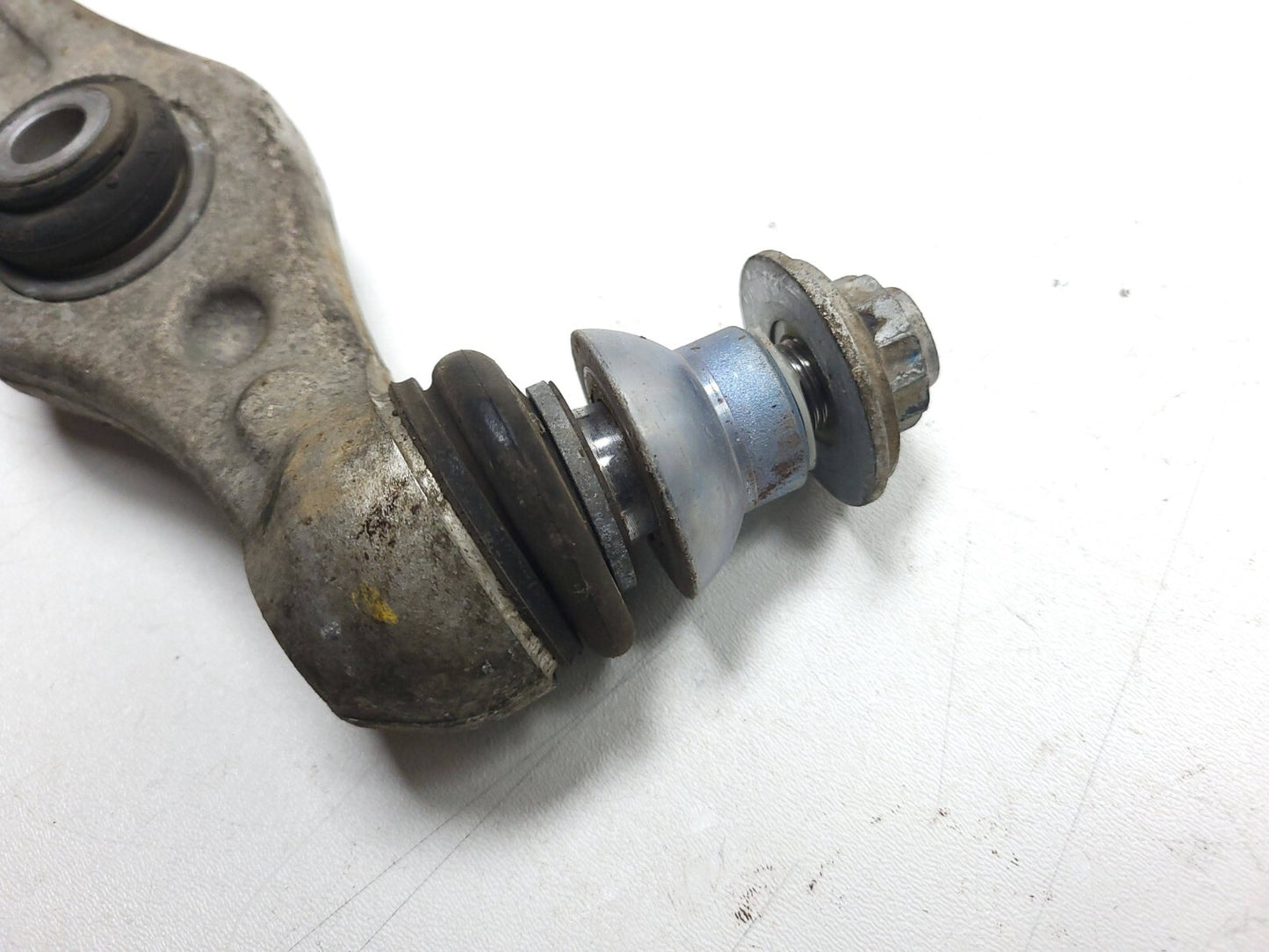 2015 - 2020 Mercedes C300 AWD Control Arm Front Driver Side Left OEM