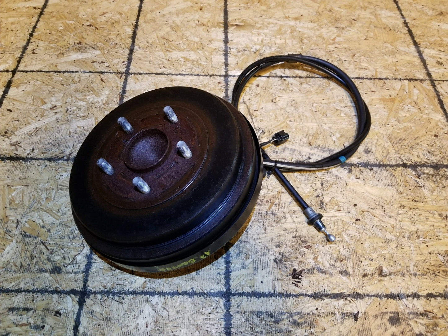 2017 Nissan Sentra Rear Wheel Hub & Brake Drum Assy Left Driver Side OEM