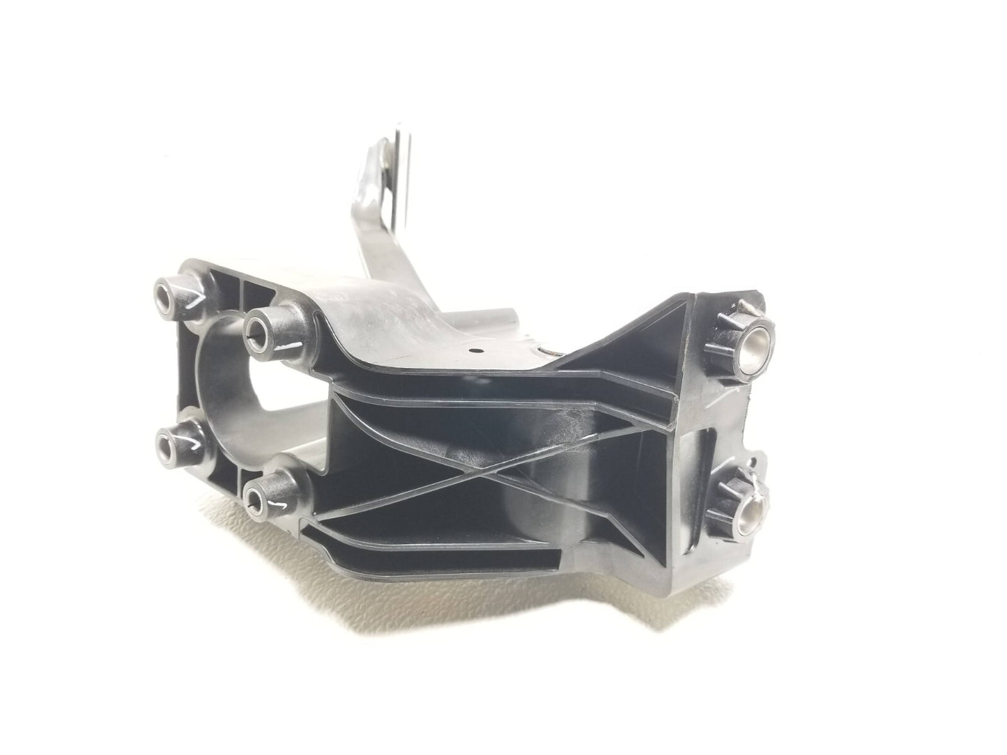 2016 Ford Mustang Gt Brake Pedal W/ Bracket Assy OEM