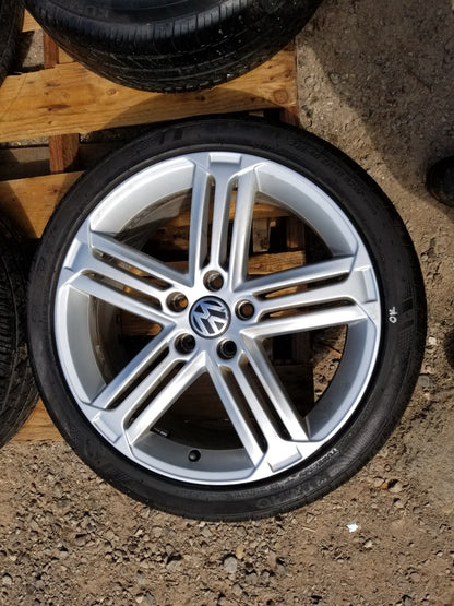 2012 VW Golf GTI Wheel Rim W/ Tire 225/40zr18 4pcs OEM