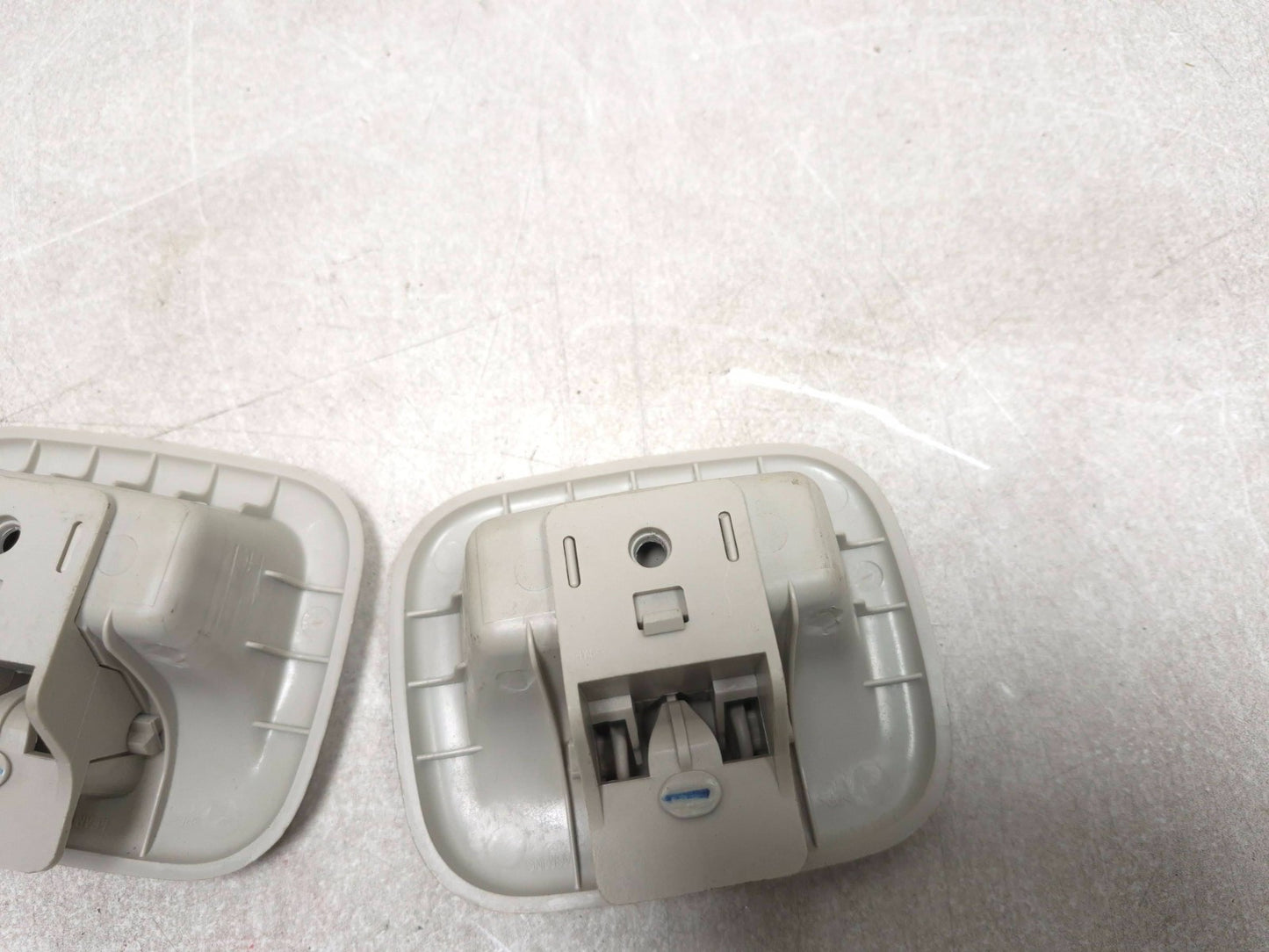 2013 Dodge Grand Caravan Cloth Hook Pair Oem✅
