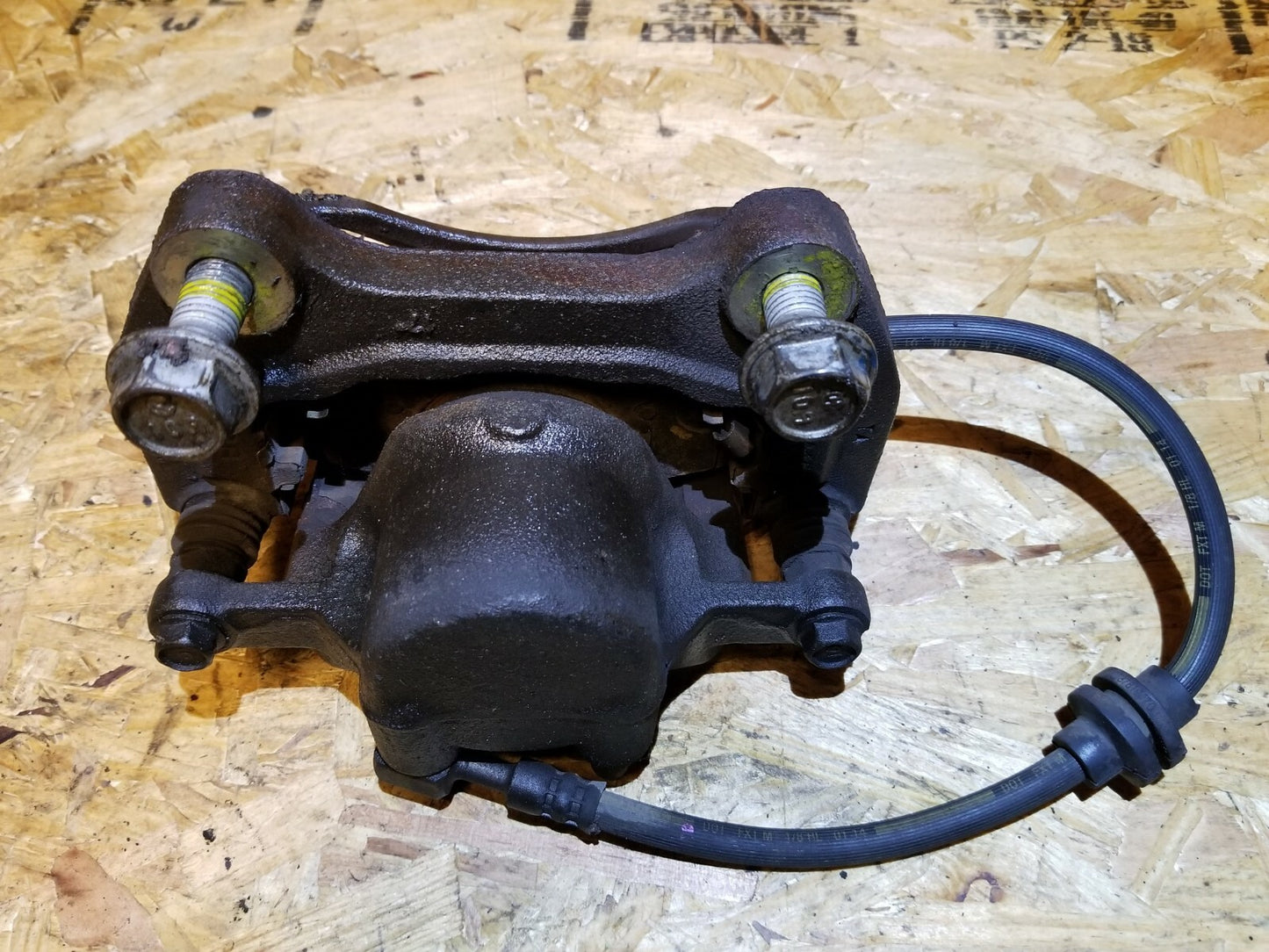 2014 Buick Regal Brake Caliper Front Driver Side Left OEM