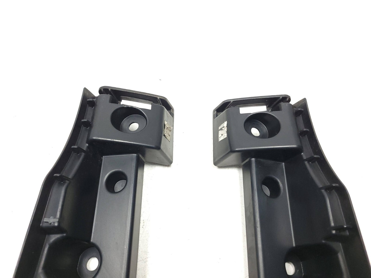 2009 - 2013 BMW X5 E70 Rear Bumper Mount Bracket Left & Right OEM