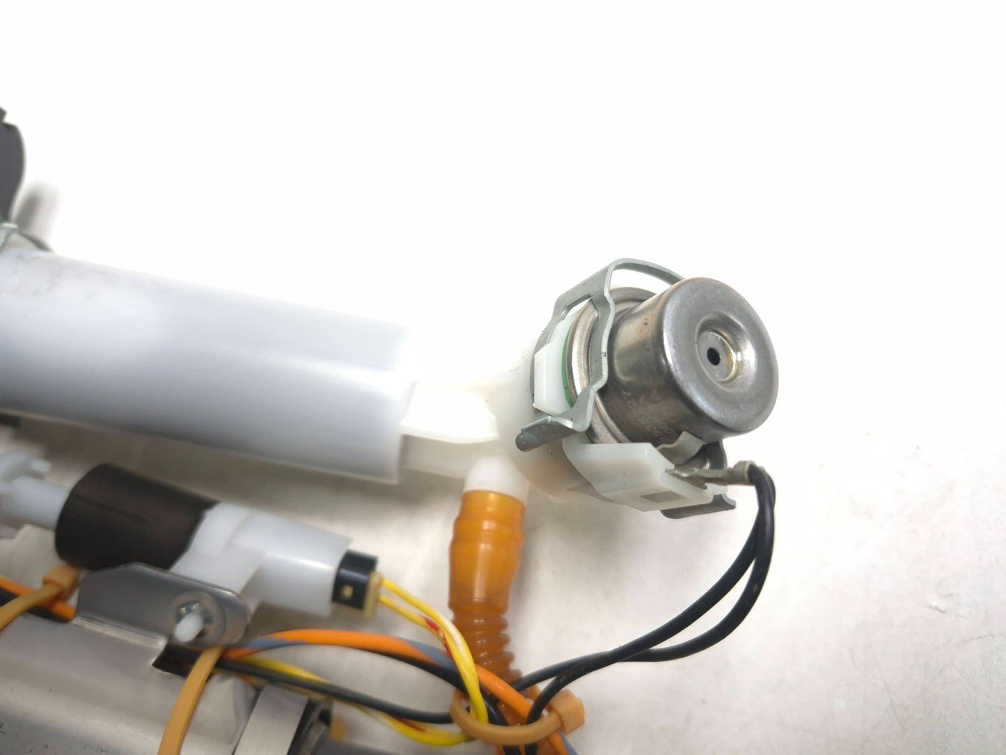 2021 Harley-davidson Sportster Xl1883 Fuel Pump OEM