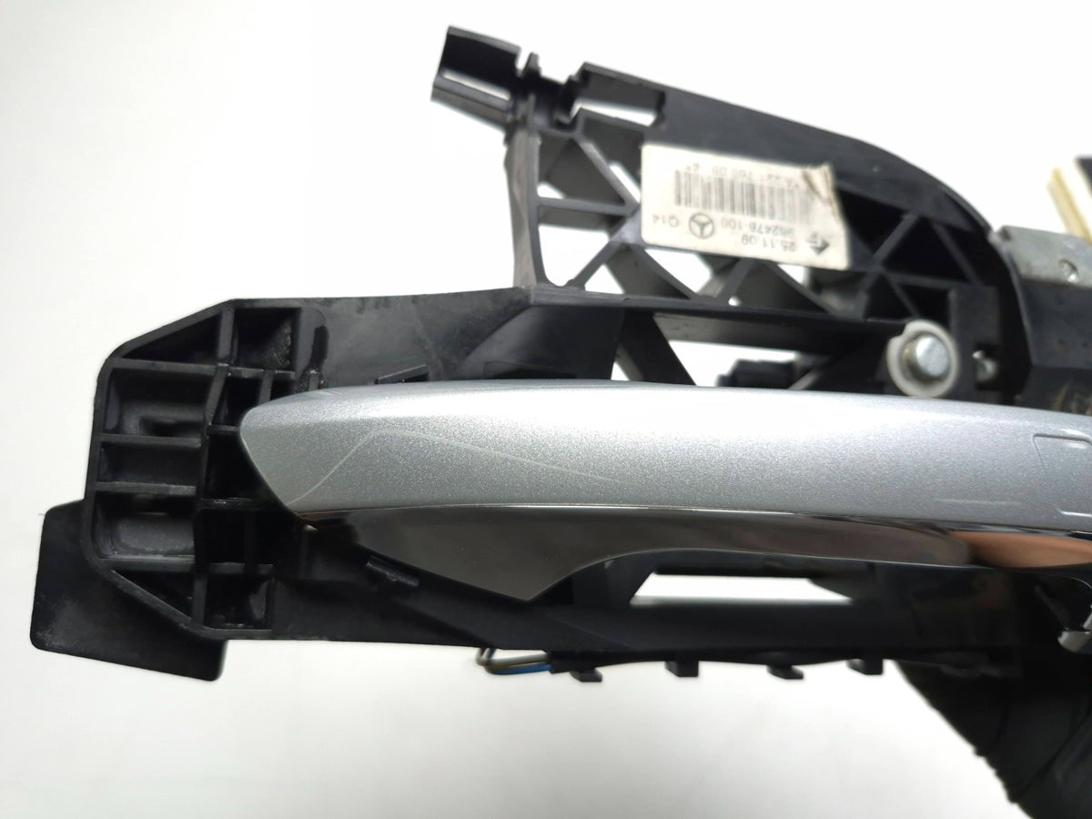 2010 Mercedes S400 W221 Rear Exterior Door Handle Passenger Side Right OEM