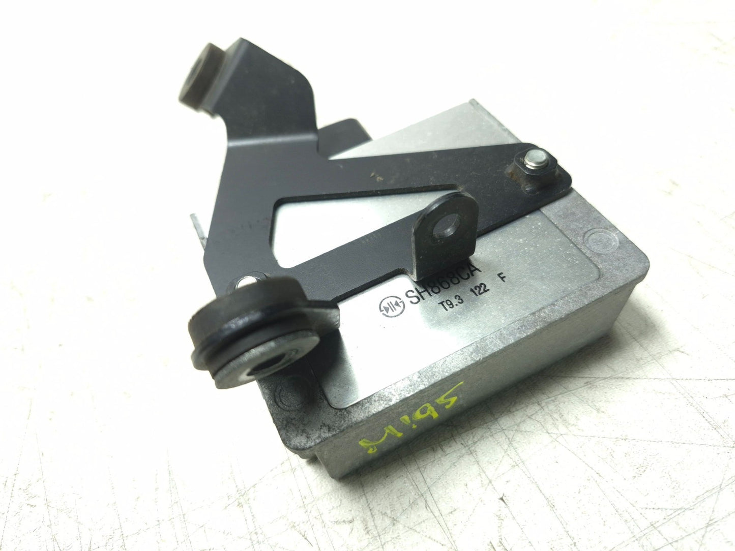 2019 Kawasaki Z400 Er400d Voltage Regulator OEM