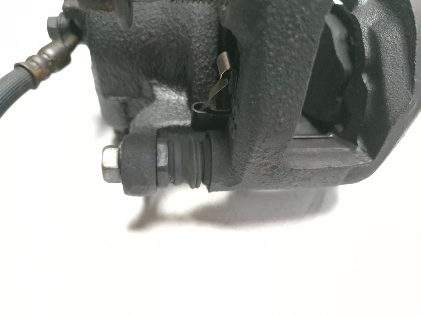 2011 Nissan Juke Brake Caliper Front Left & Right Pair OEM