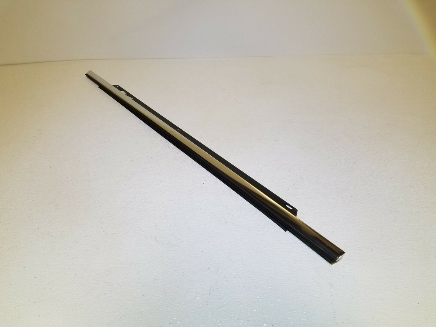 2015 Audi Q7 Rear Door Window Belt Molding Left Driver Side OEM