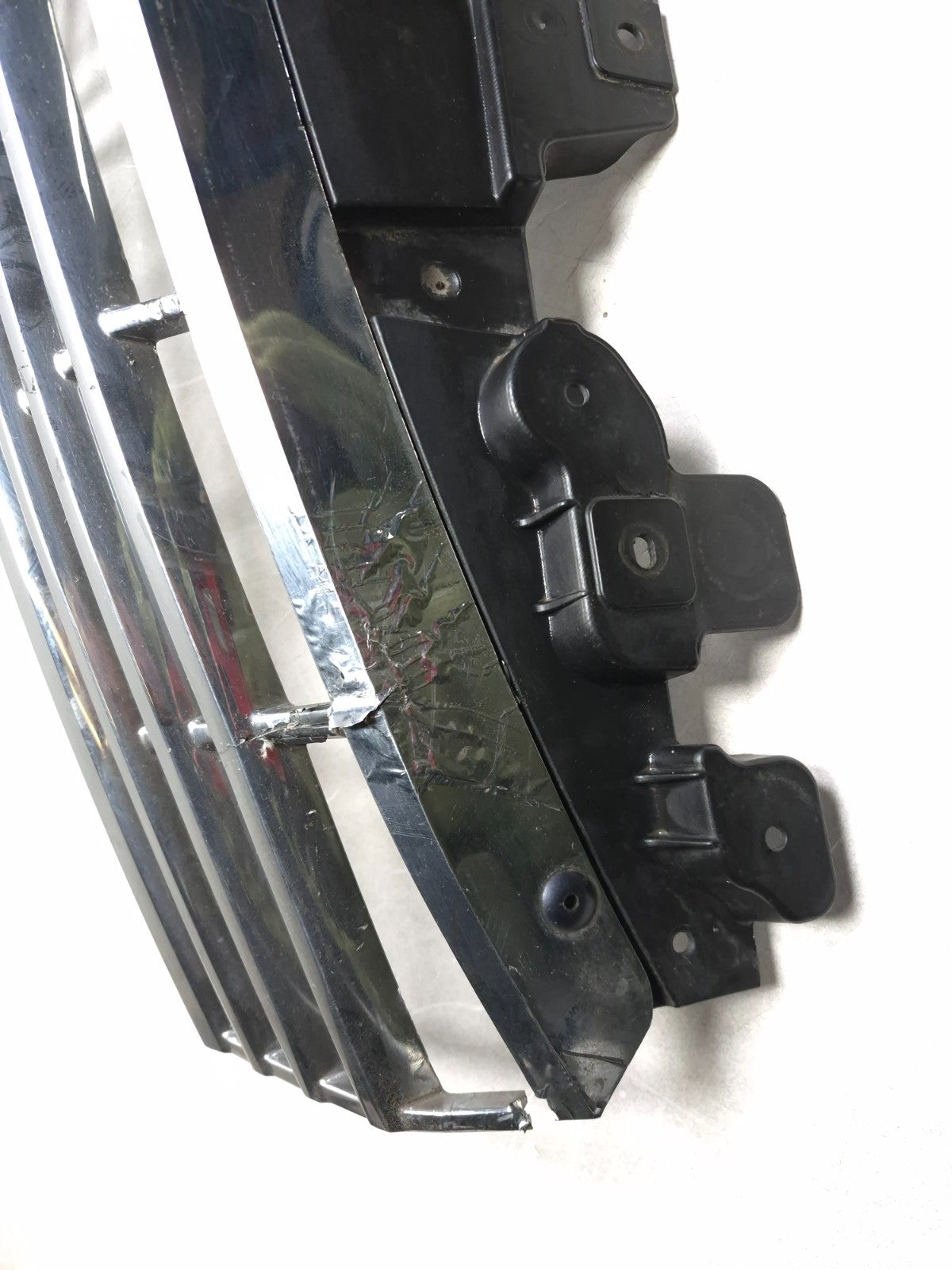 2008 Lincoln Navigator Front Upper Grille OEM