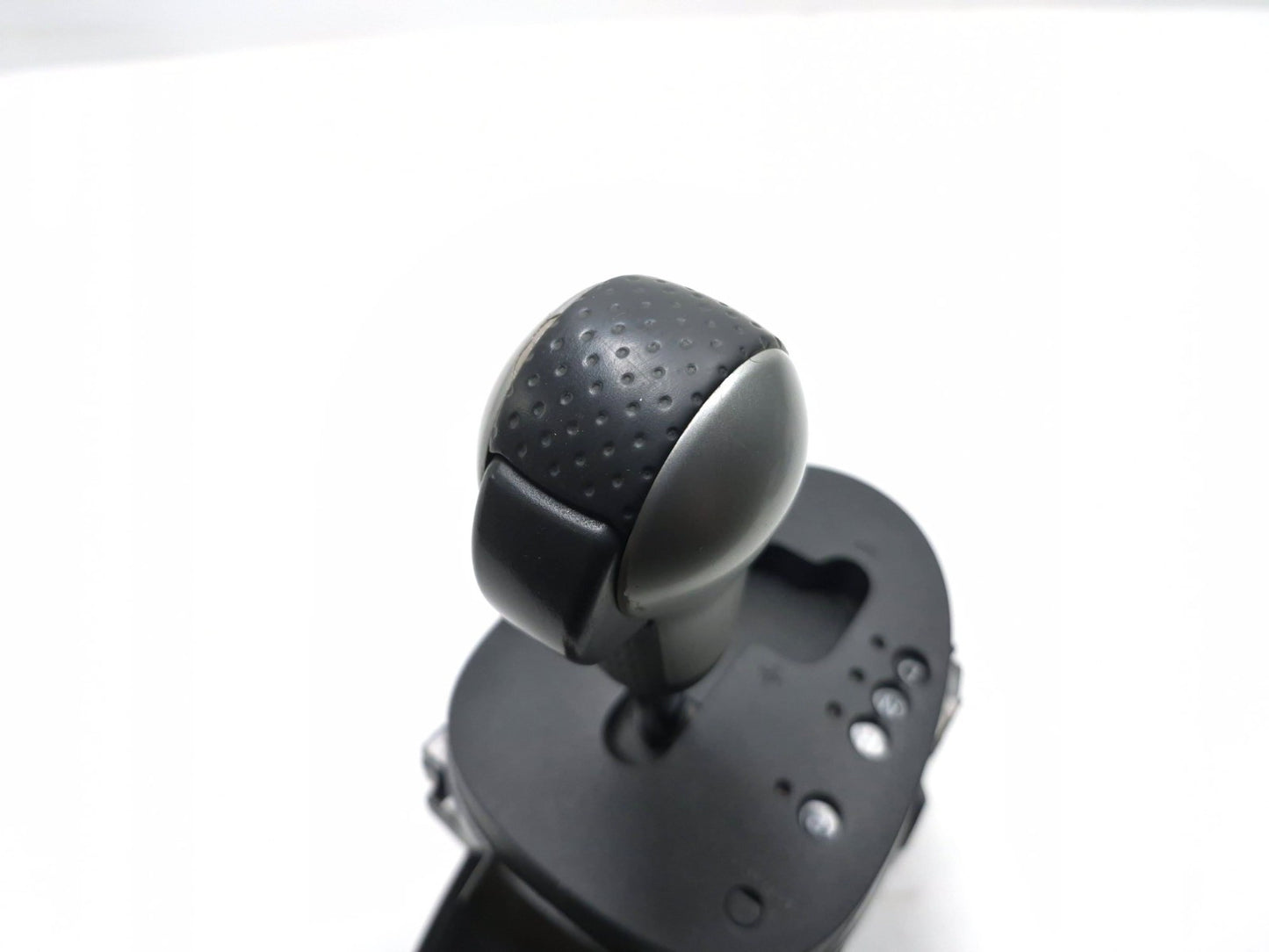 2011 Nissan Juke Automatic Gear Shifter Selector Lever OEM