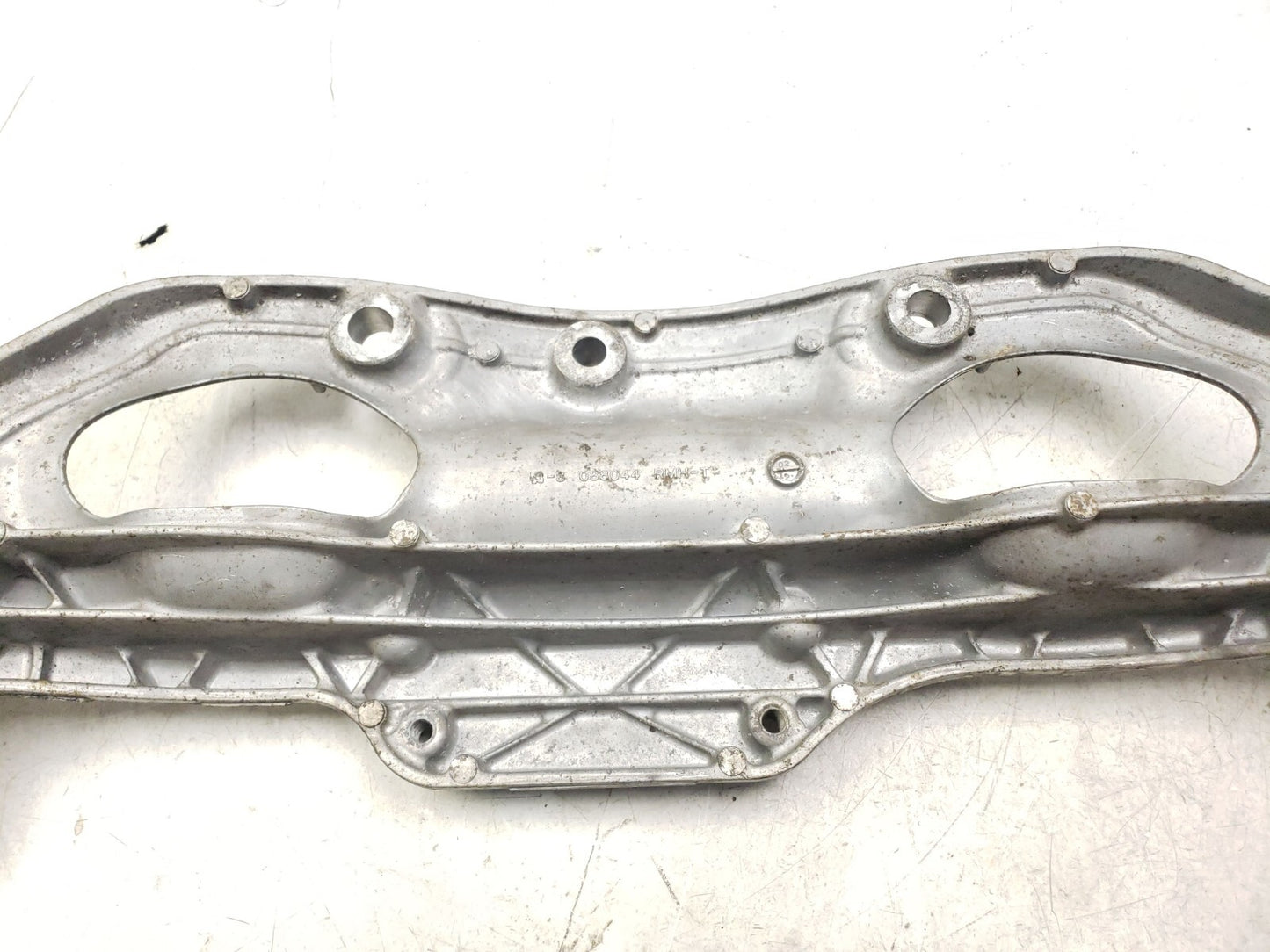 2010 Acura Tsx 2.4l Rear Lower Engine Mount Base OEM