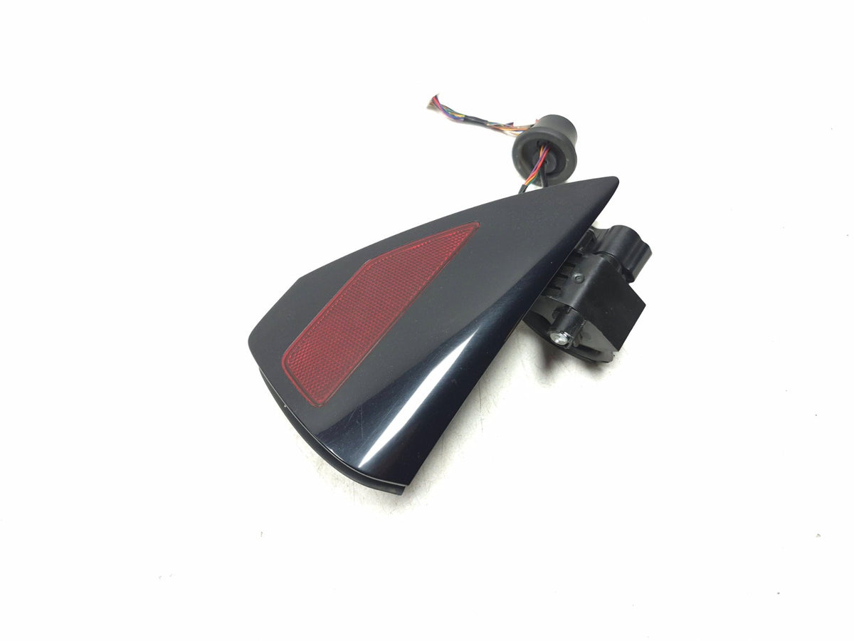 2018 Tesla Model 3 Charge Port Door 1566302-00-a OEM