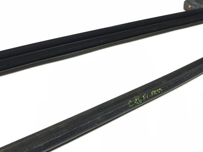 2020 Tesla Model 3 Front Door Seal & Belt Molding Passenger Side 3 Pcs OEM