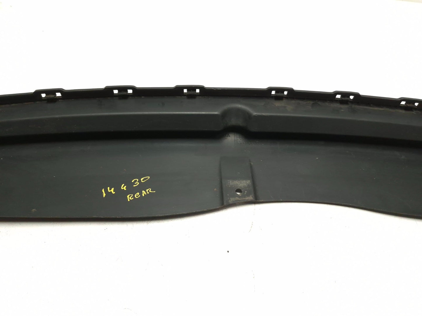 2014 Hyundai Elantra Gt Rear Bumper Lower Cover Molding OEM