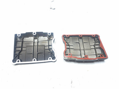 2016 Harley Davidson Dyna Street Bob Fxdb Rocker Cover 17571-99 2pcs OEM