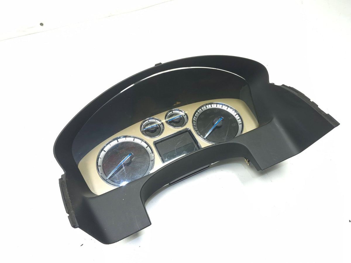 2013 Cadillac Escalade Instrument Cluster Speedometer Gauge Platinum OEM