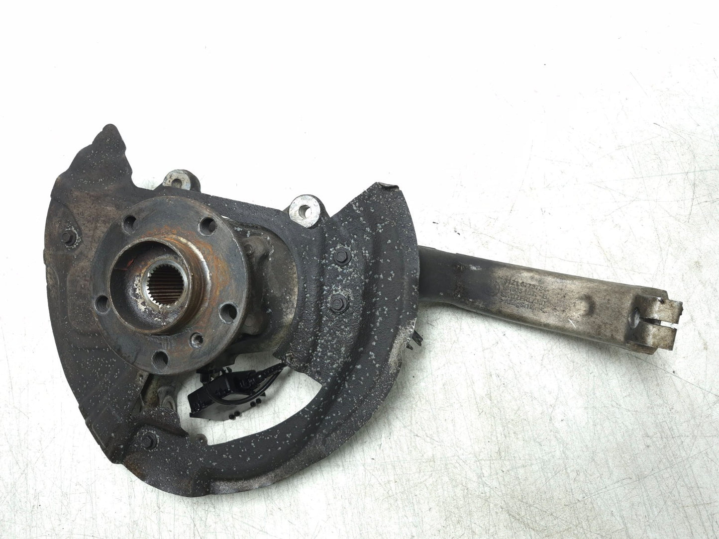2008 BMW X6 E71 Front Spindle Knuckle Wheel Hub Passenger Side Right OEM