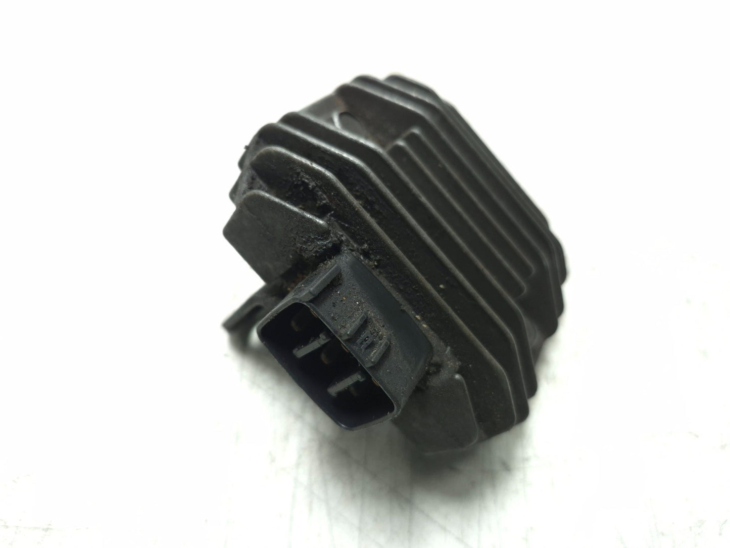 1999 Yamaha V Star Xvs650 Classic Voltage Regulator Rectifier OEM