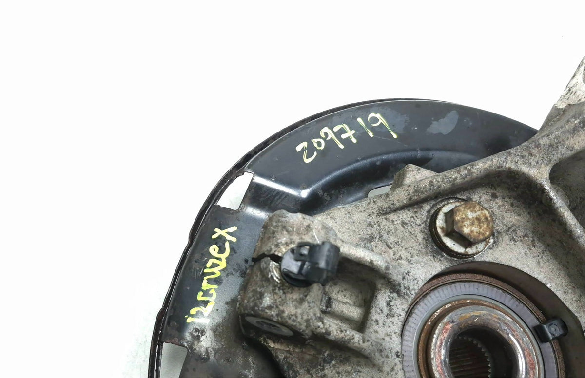 2012 Chevrolet Cruze Front Spindle Knuckle W/hub Left Driver Side OEM