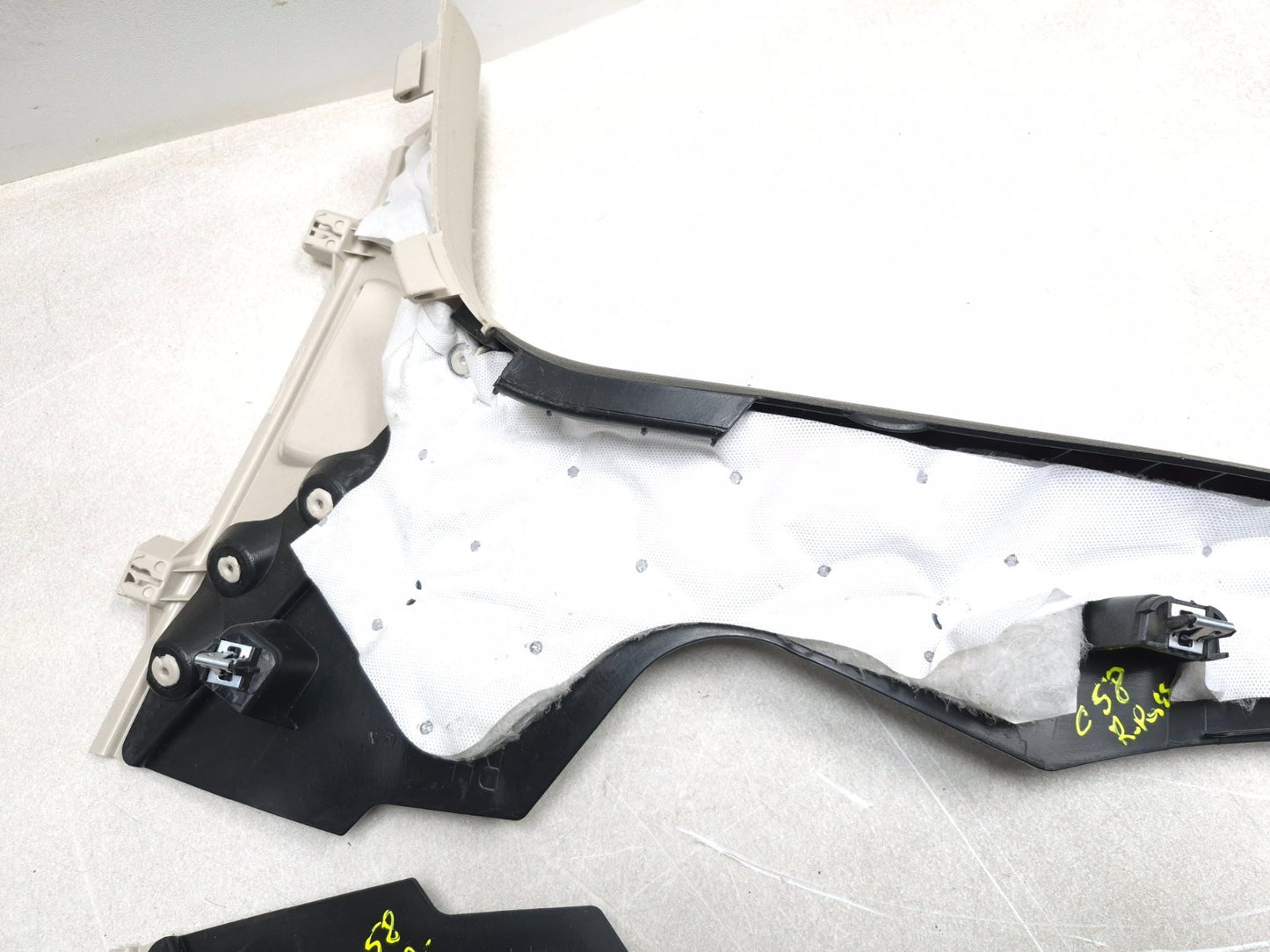 2018 Chrysler 300 Rear C Pillar Cover Trim Left & Right OEM