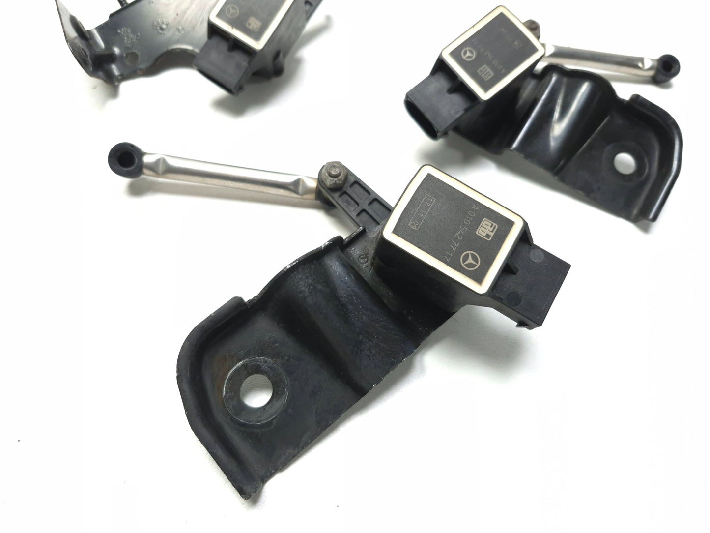 2010 Mercedes S400 W221 Suspension Height Level Sensor 3pcs OEM