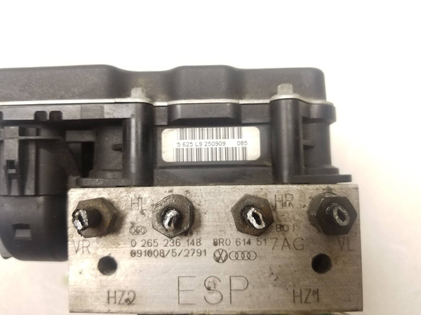 2010 Audi Q5 Anti Lock Brake Pump OEM