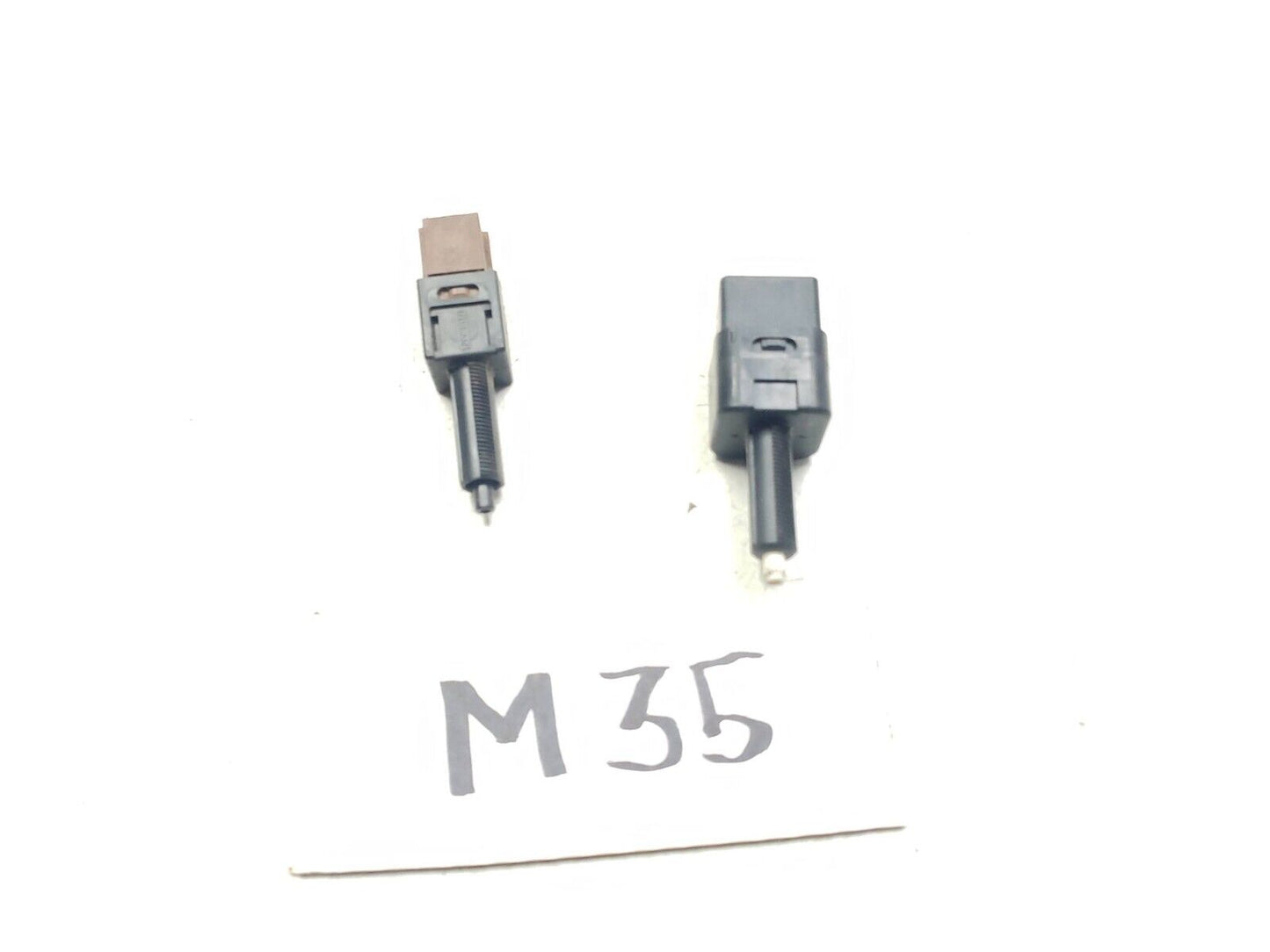 06 - 09 Infiniti M35 Brake Pedal Switch Pair OEM