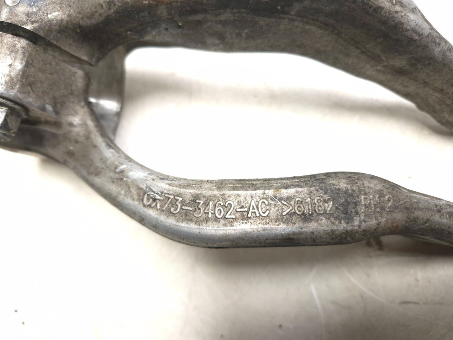 2018-2020 Range Rover Velar Front Right Strut Mount OEM