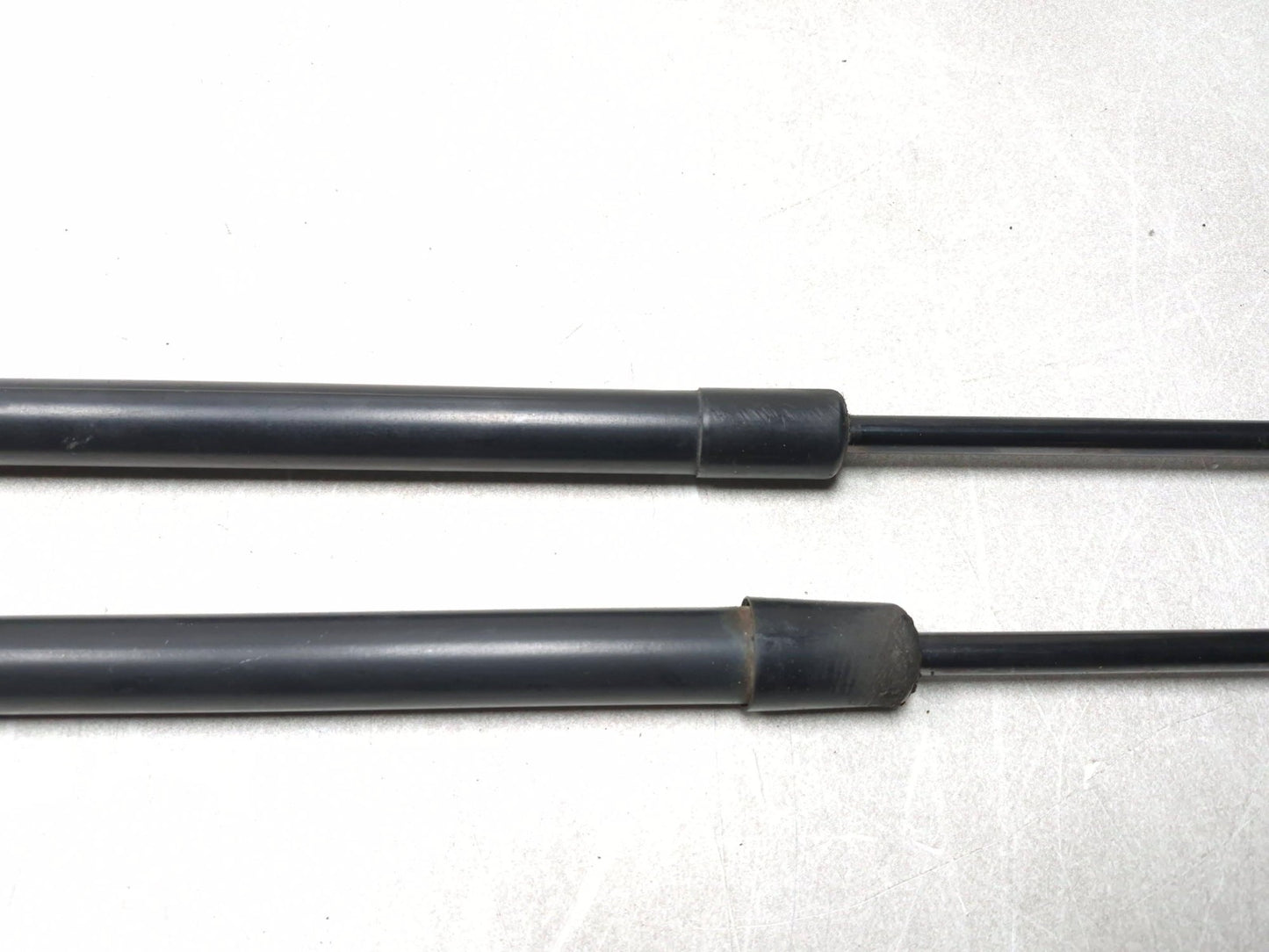 2013 Dodge Grand Caravan Liftgate Lift Shock Support Pair Oem✅