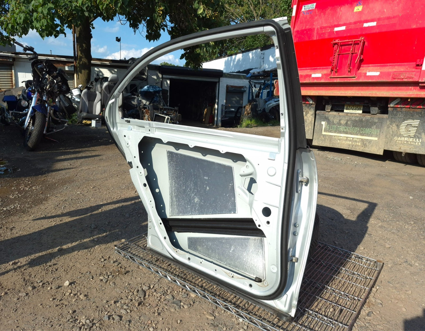 2010 Mercedes S400 Rear Door Shell Left Driver Side Local Pickup Only OEM