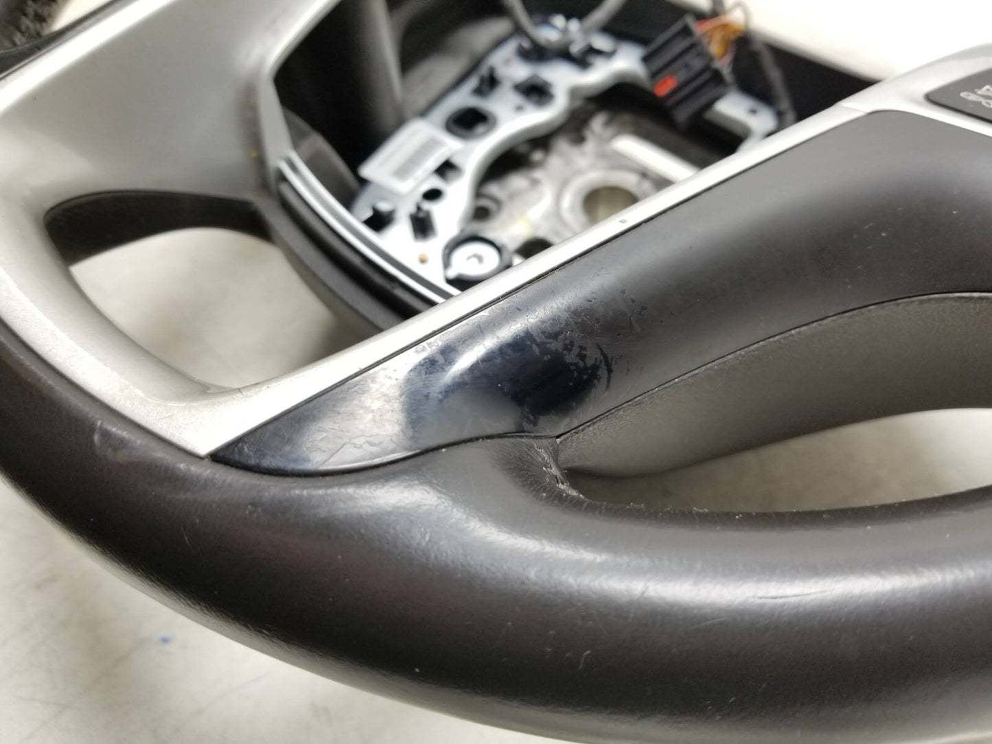 2010 2011 Chevrolet Equinox Steering Wheel W/ Controls OEM