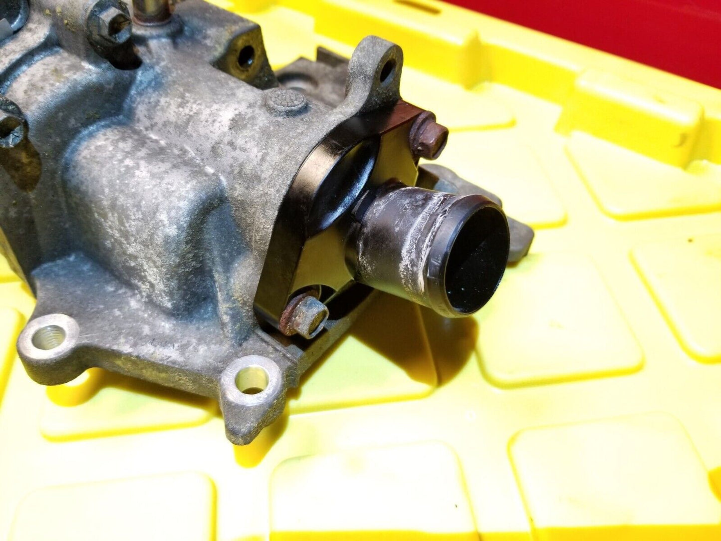 07 - 12 Nissan Sentra Water Pump Assy 2.0l OEM