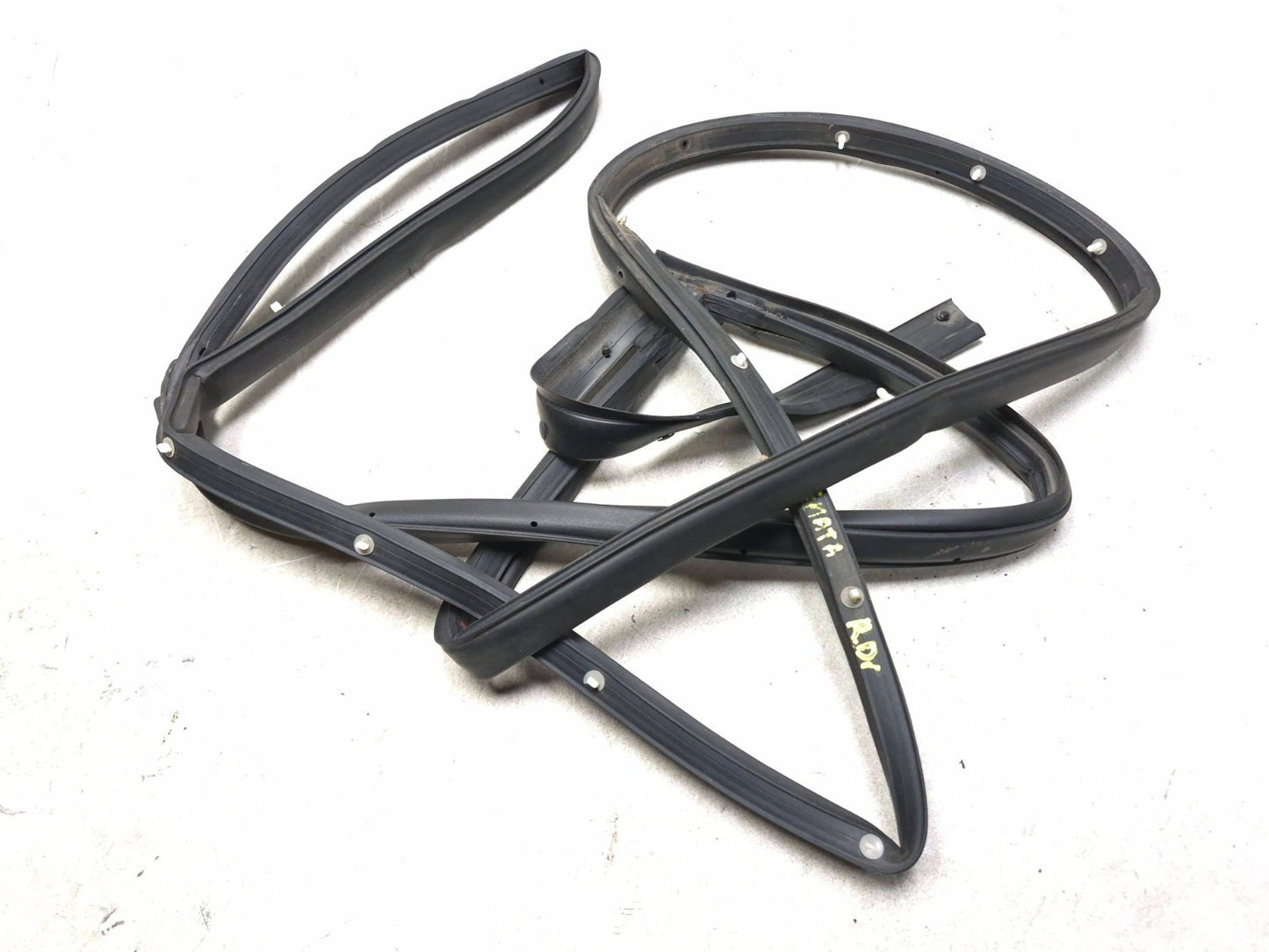 2014 Hyundai Sonata Rear Door Weatherstrip Seal Driver Side Left 2pcs OEM