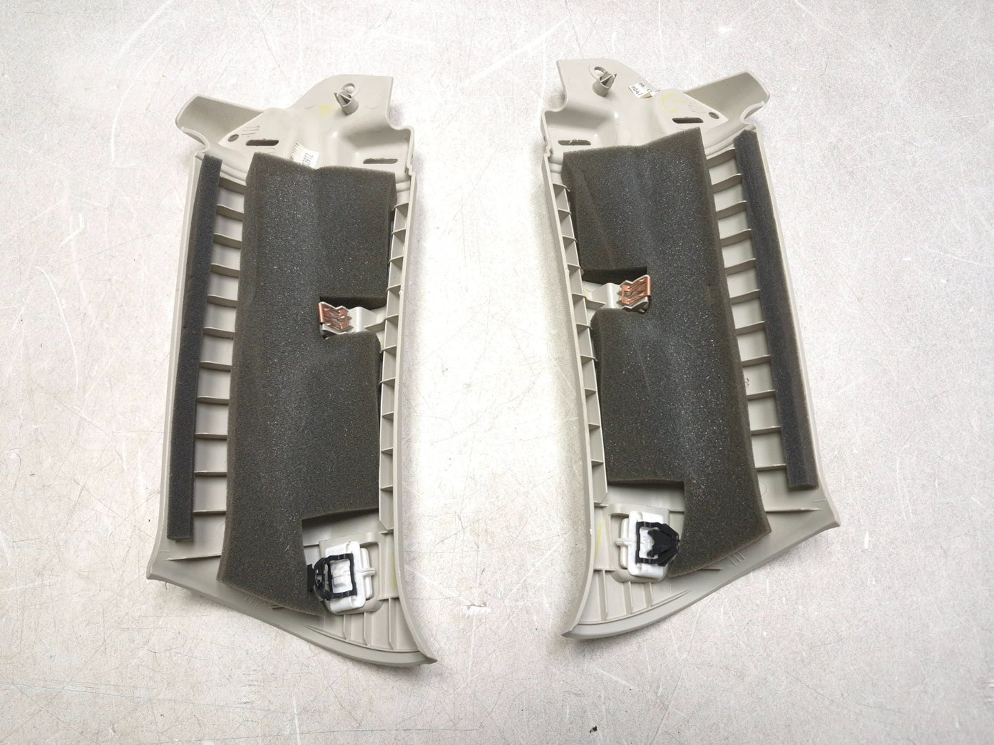 2018 Ford Escape Se Rear Left & Right Side C Pillar Trim Panel Pair OEM