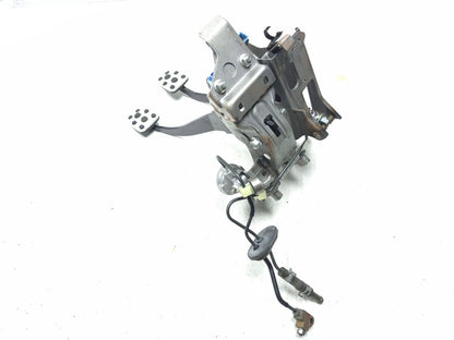 2017 Subaru Impreza Sport Brake & Clutch Pedal Assy OEM