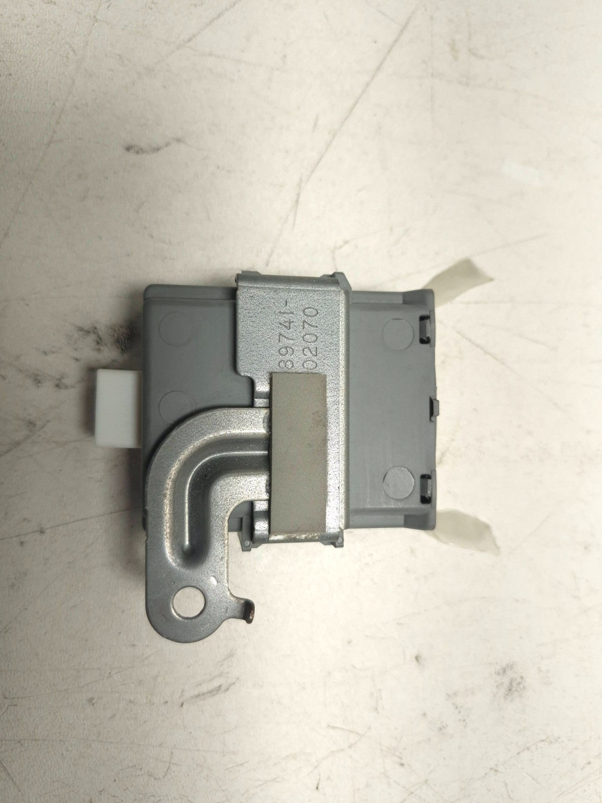 2007 Toyota Corolla Door Control Module OEM