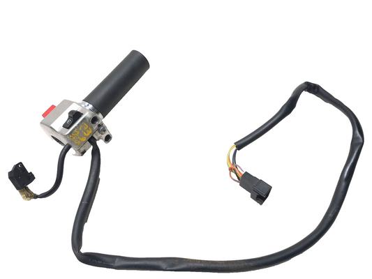 1999 Suzuki Intruder 1500 Right Switch & Throttle Control Cable Grip Assy OEM