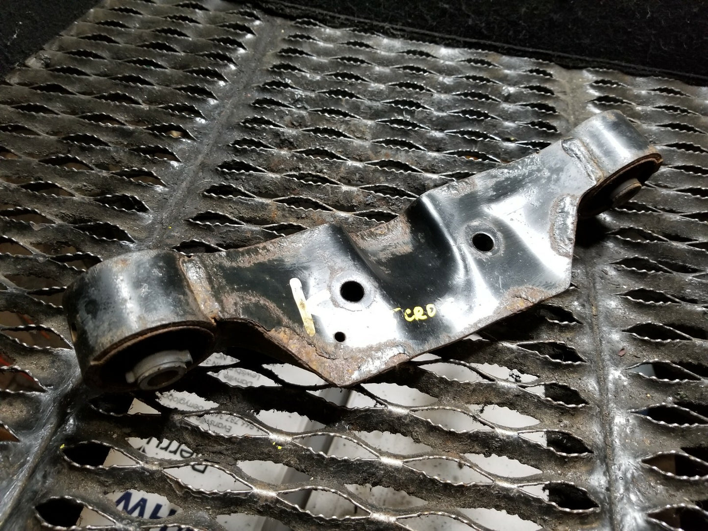 2015 Subaru Xv Crosstrek Rear Differential Mount Bracket OEM