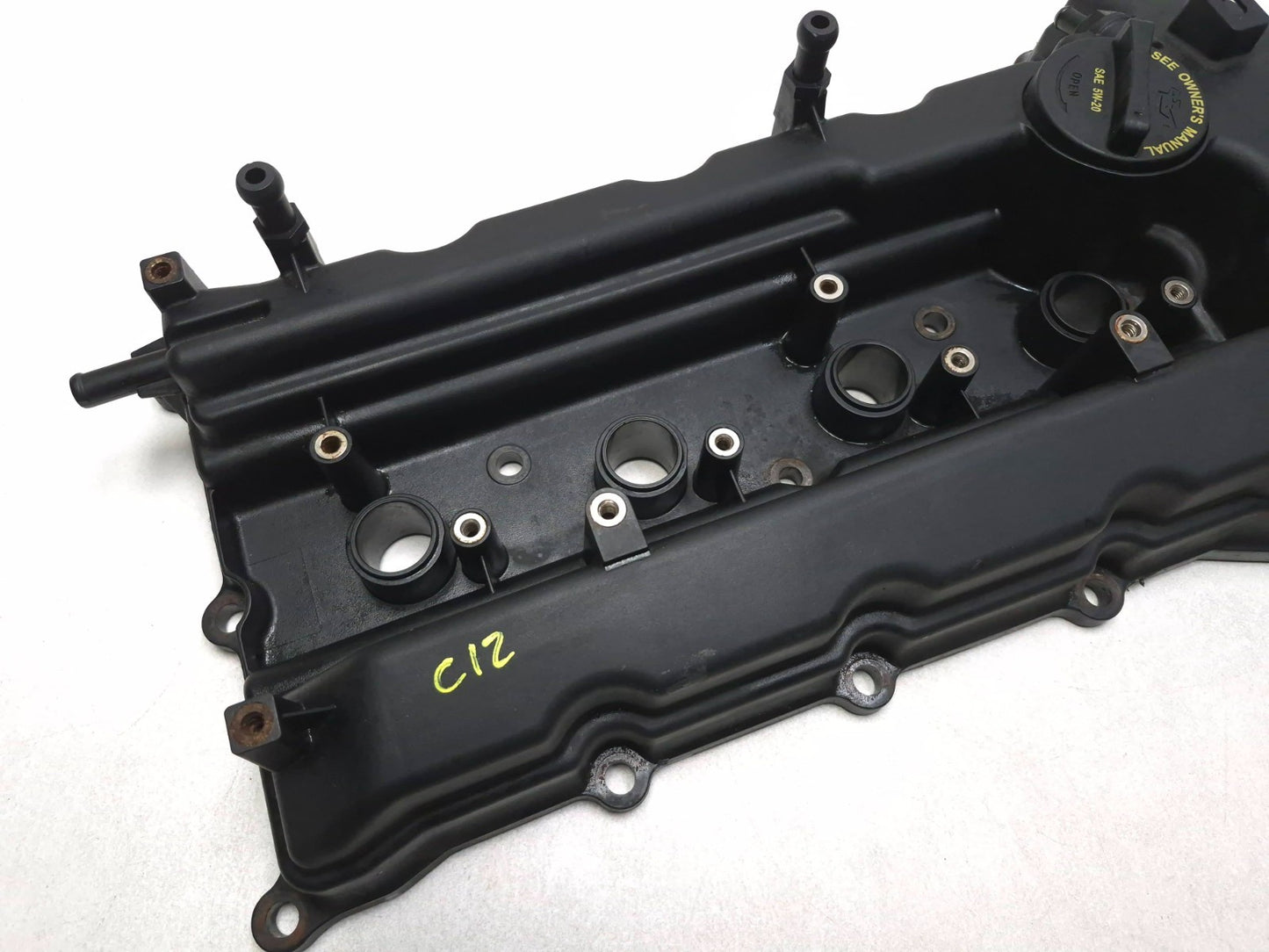 2011 Kia Sportage Engine Valve Cover  2.4l OEM