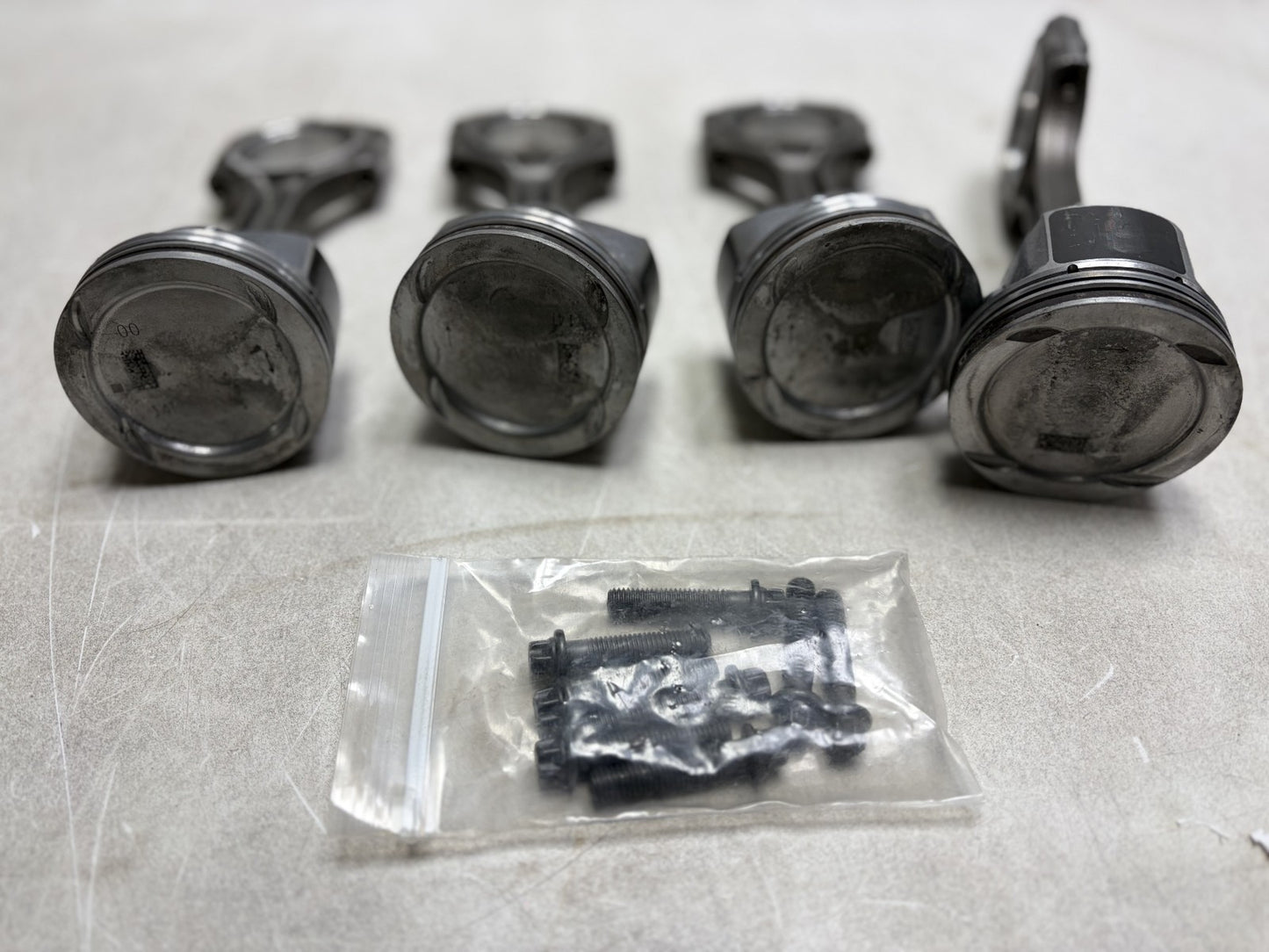 14 15 16 17 18 Buick Encore 1.4l Piston W/ Connecting Rod 4pcs OEM 3k Miles