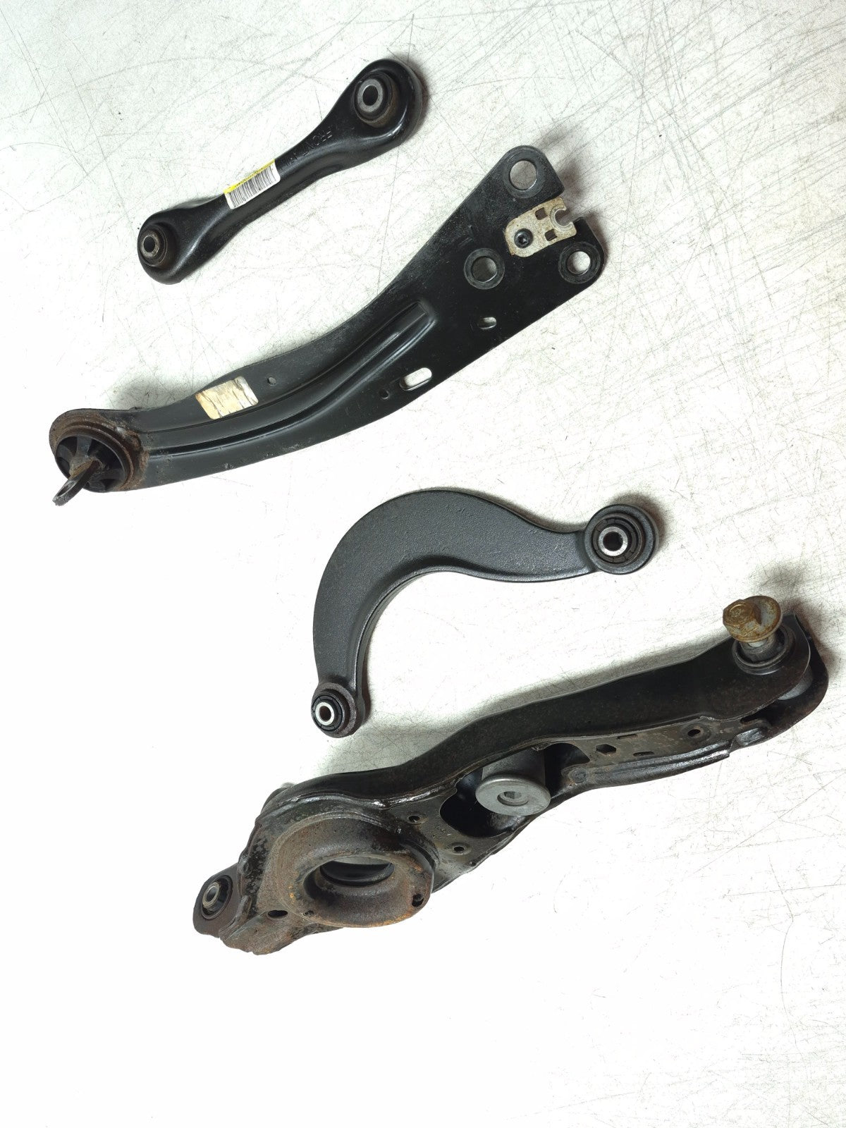 2017 Ford Focus Control Arm Rear Passenger Side Right OEM