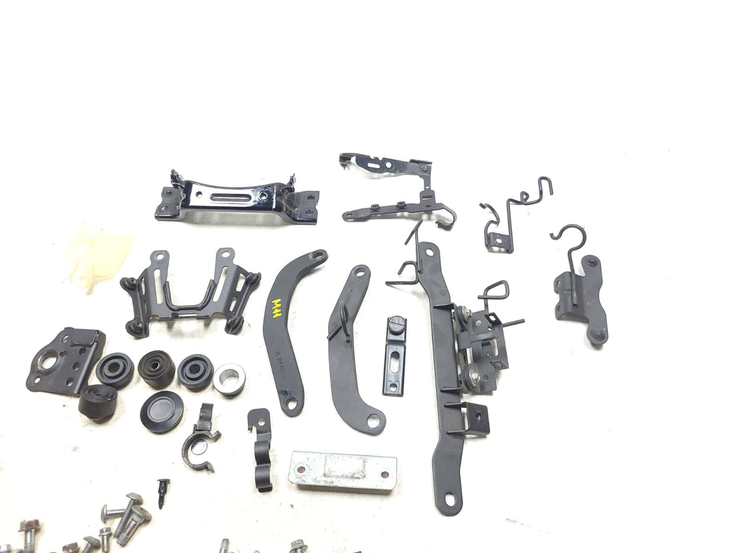 19 - 23 Kawasaki Z400 Er400 Misc Bolts Hardware Screws Brackets OEM