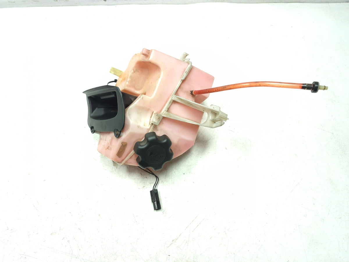 2010 Ski-doo Mxz X 800r Oil Tank OEM