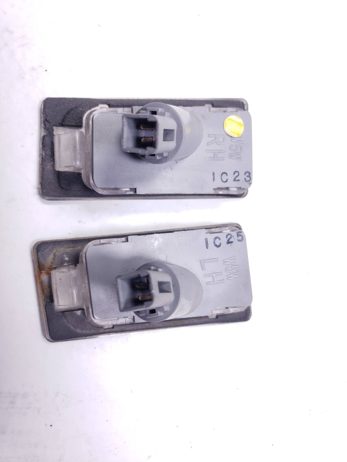 2011 2012 2013 Hyundai Elantra Sedan Trunk Lid License Plate Light 2pcs OEM