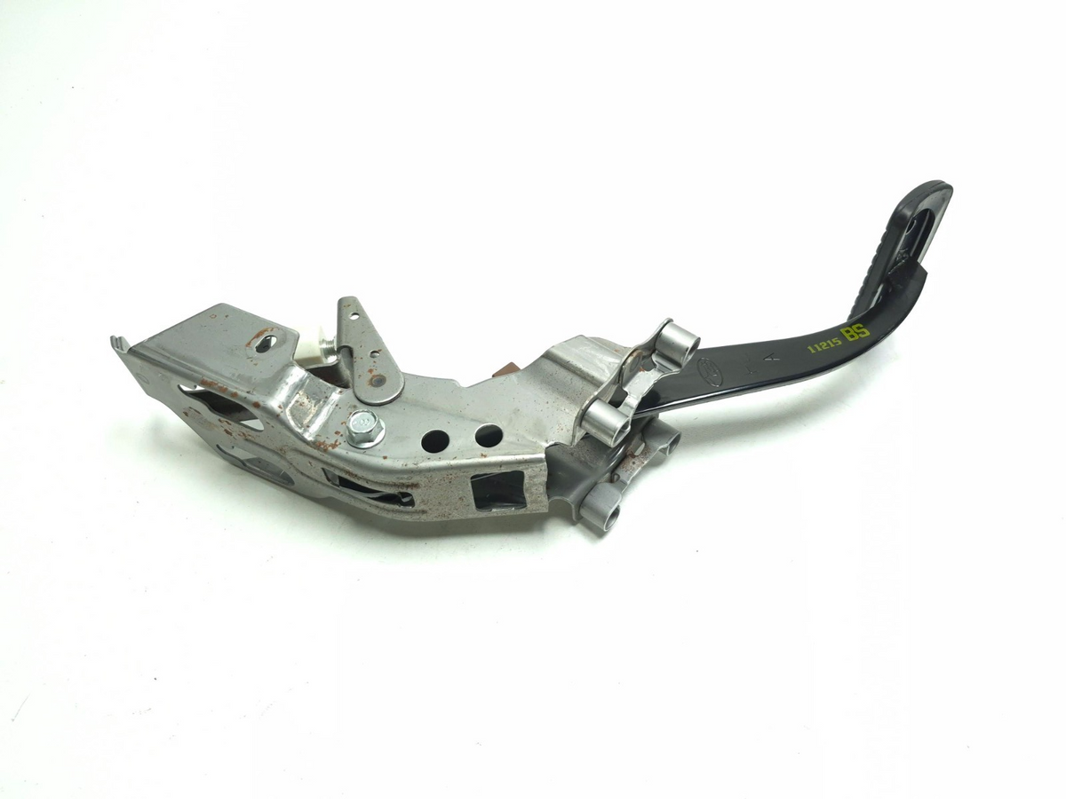 2022 Subaru Crosstrek Brake Pedal OEM