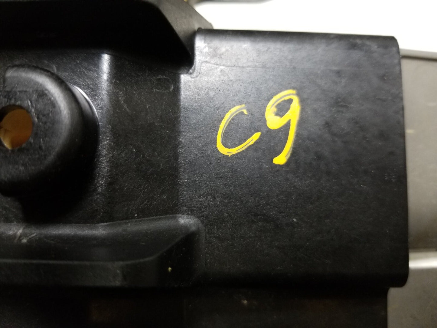 2009 - 2017 Audi Q5 Steering Column Shroud Trim Cover OEM